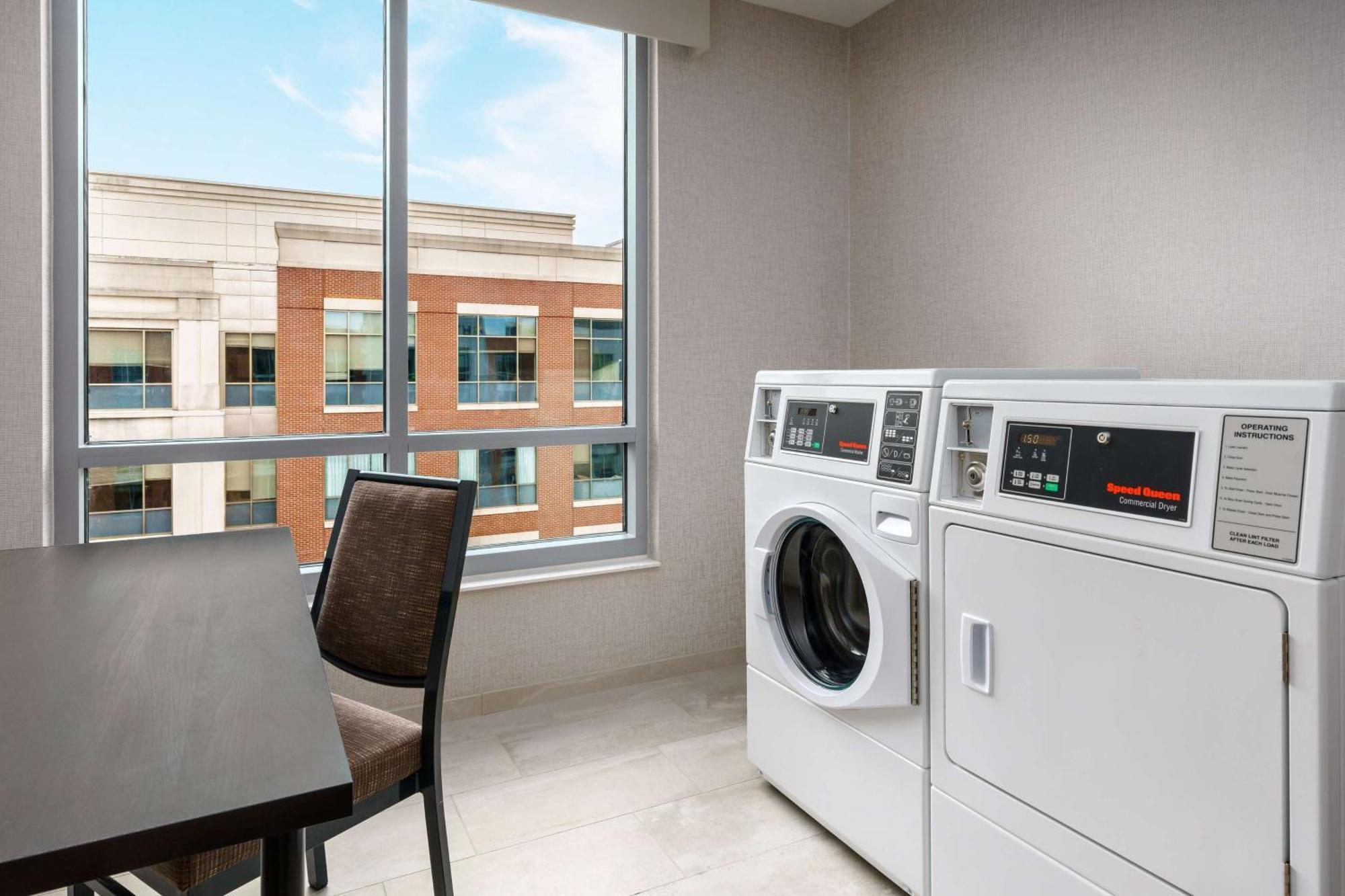 Hyatt Place National Harbor Eksteriør billede